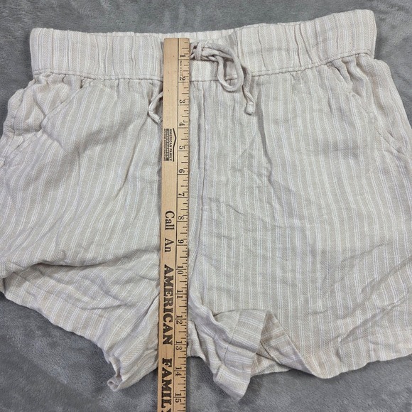 Time and Tru Women's Striped Linen Blend Drawstring Shorts Size S Beach Vacation - Picture 3 of 7